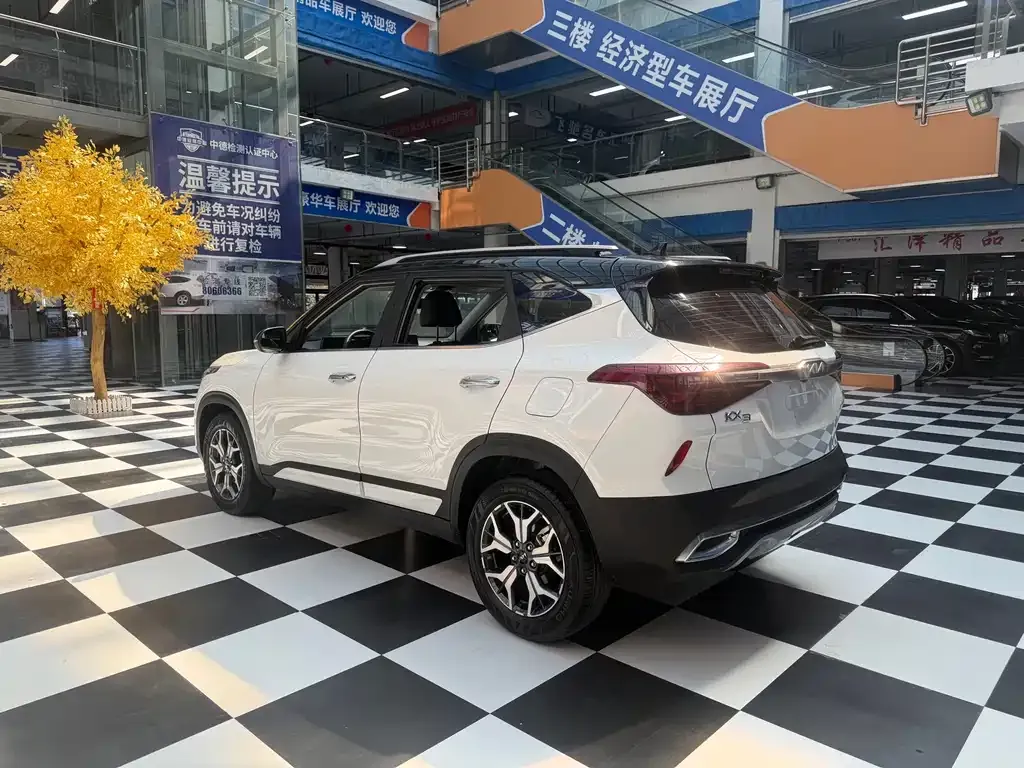 Kia KX3 — фото 5