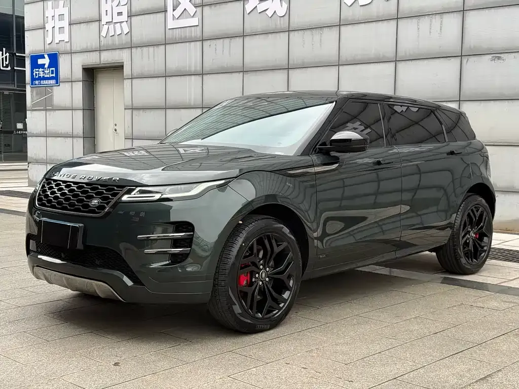 Land Rover Evoque — фото 1