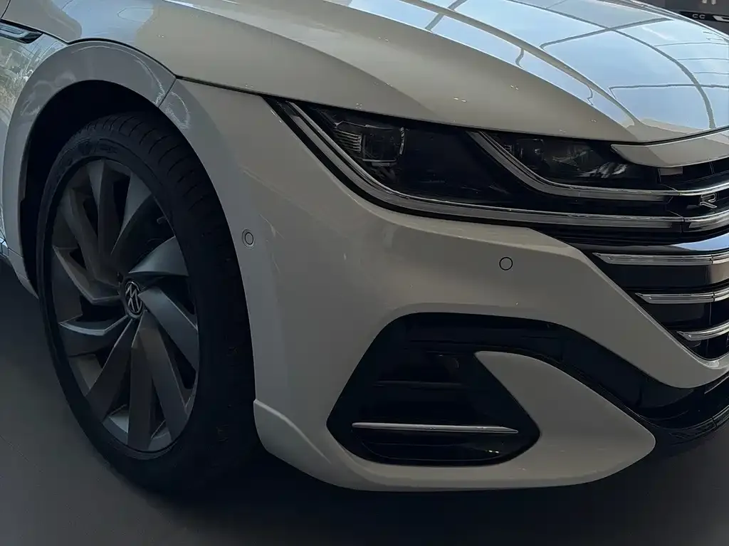 Volkswagen CC — фото 2