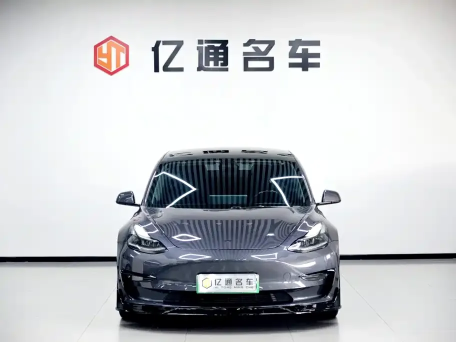 Tesla Model 3 — фото 2