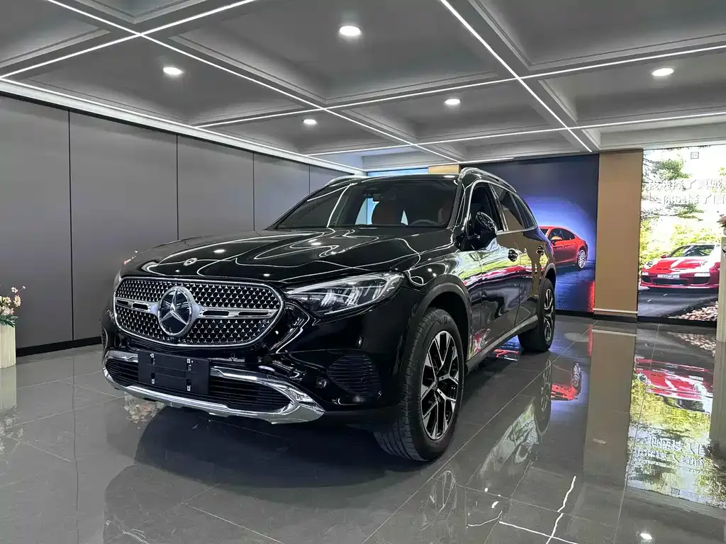 Mercedes-Benz GLC — фото 1