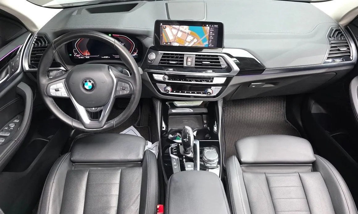 BMW X4 — фото 8