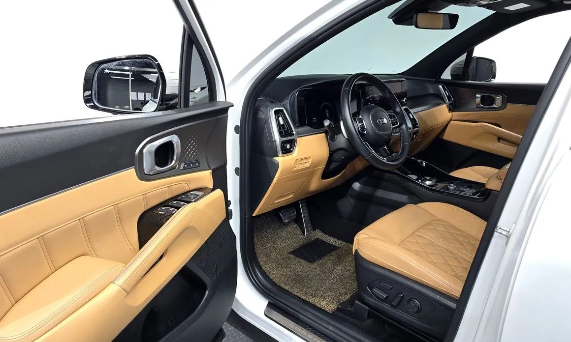 Kia Sorento — фото 6