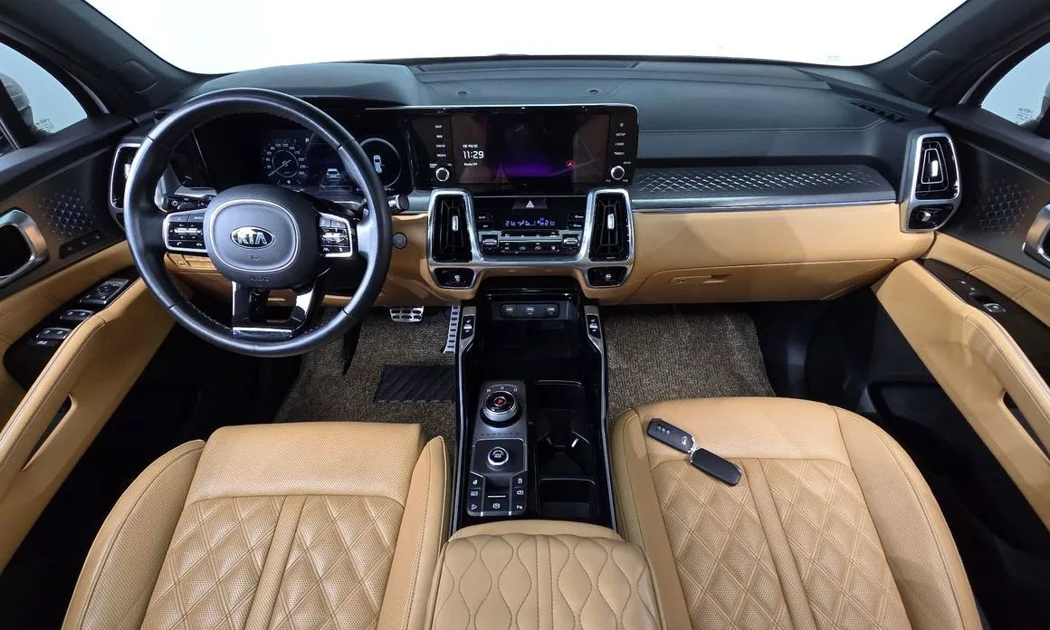 Kia Sorento — фото 9