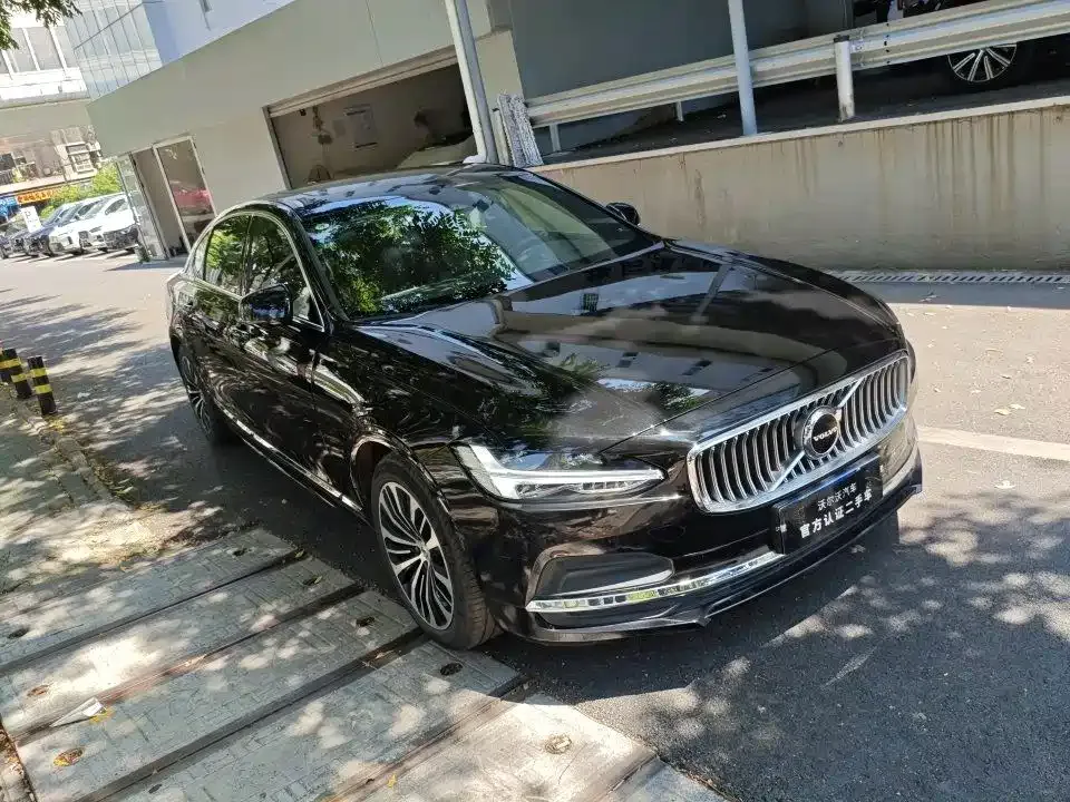 Volvo S90 — фото 4