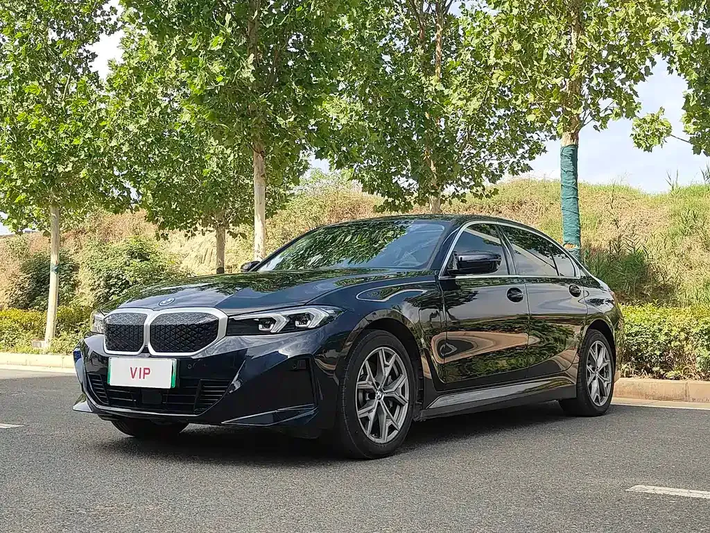 BMW i3 — фото 1