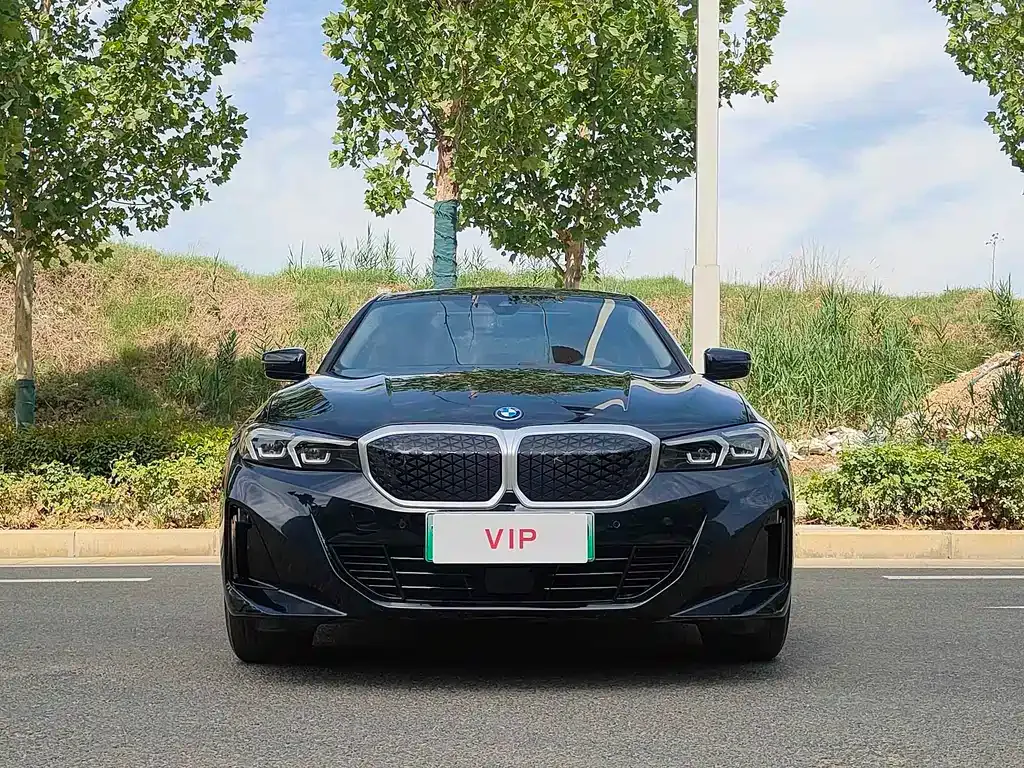 BMW i3 — фото 9