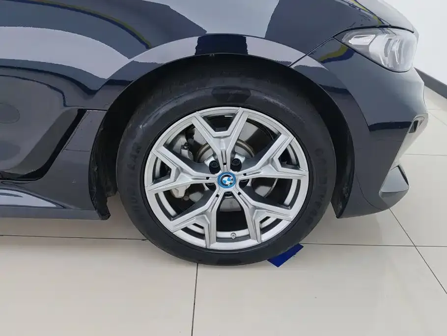 BMW i3 — фото 3