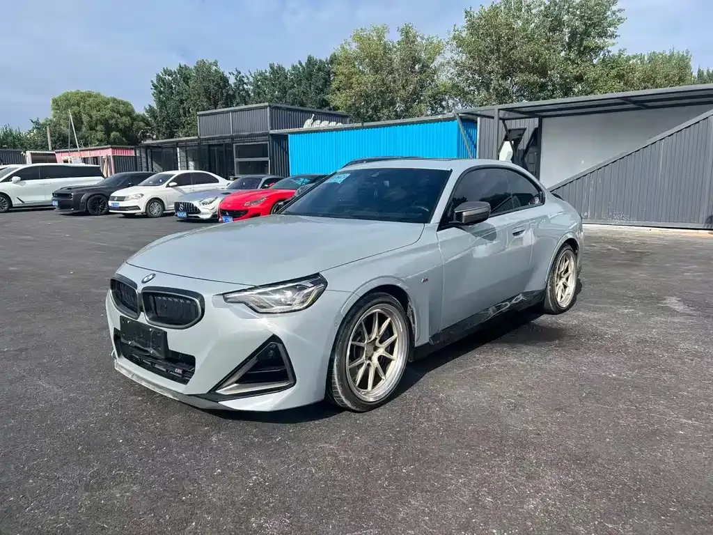 BMW M240i — фото 1