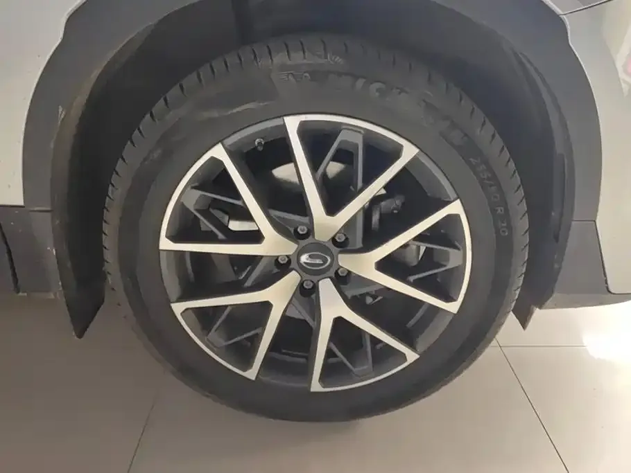 GAC Motor Trumpchi GS8 — фото 9