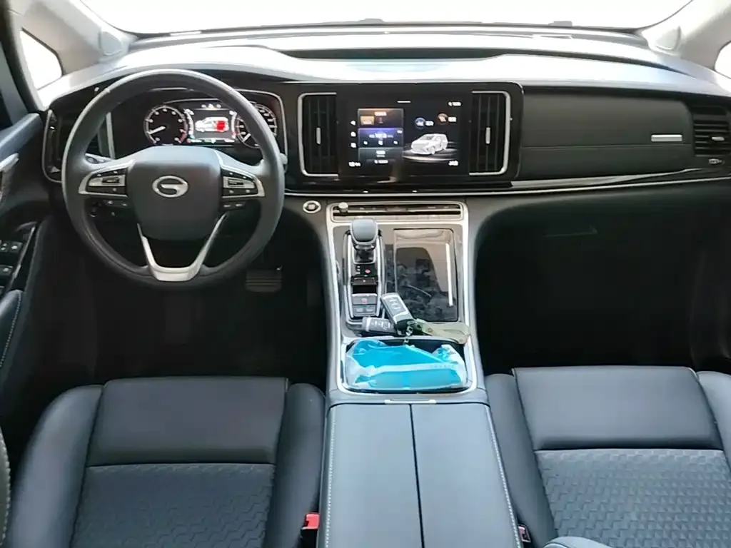 GAC Motor Trumpchi M8 — фото 2