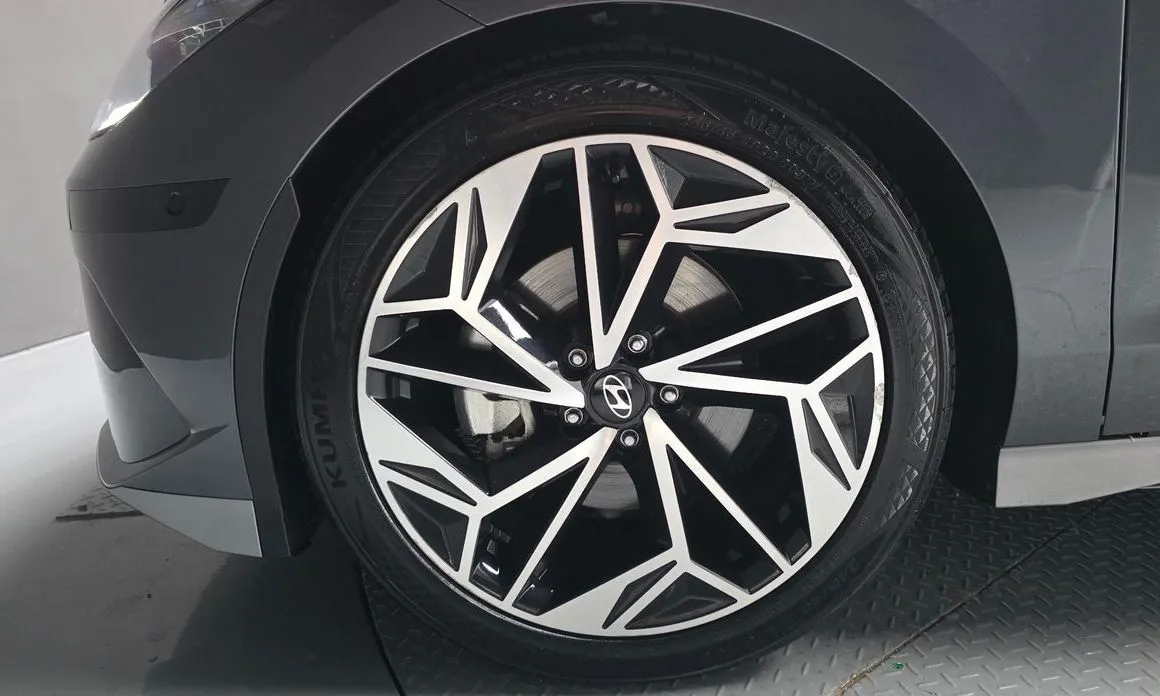 Hyundai Ioniq6 — фото 9