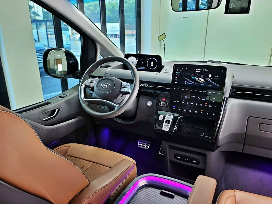 Hyundai Staria — фото 10