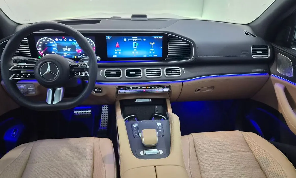 Mercedes-Benz GLS-Class — фото 10