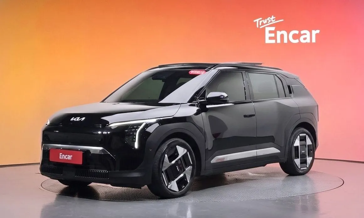 Kia EV3 — фото 1