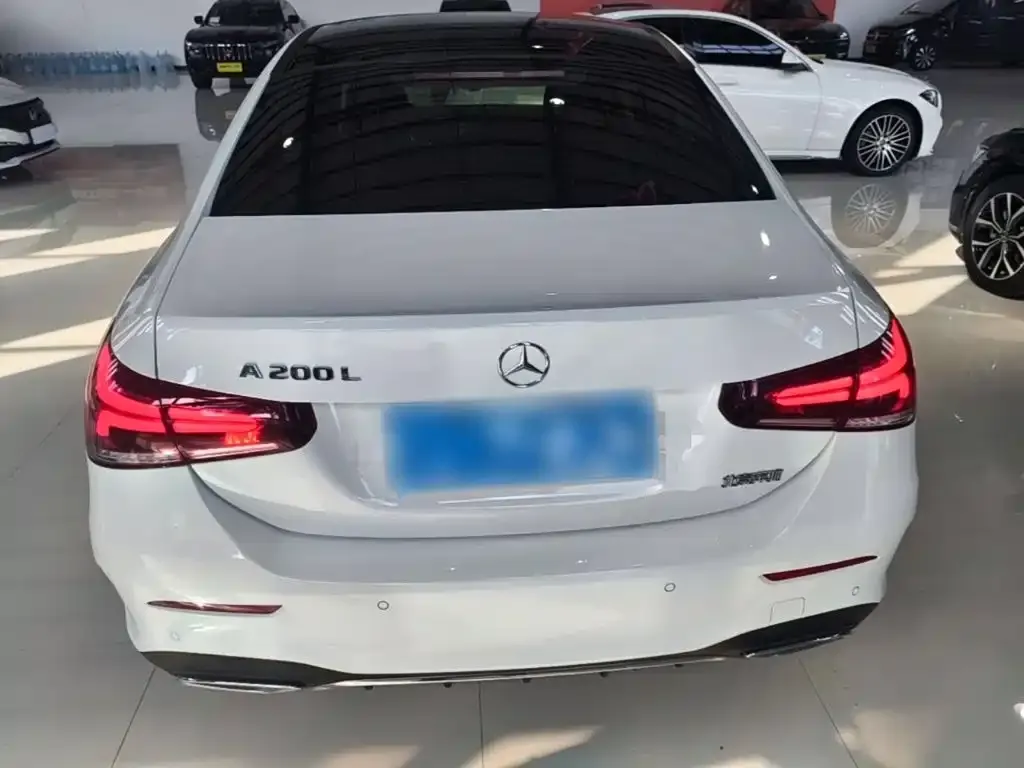 Mercedes-Benz A-Class — фото 10