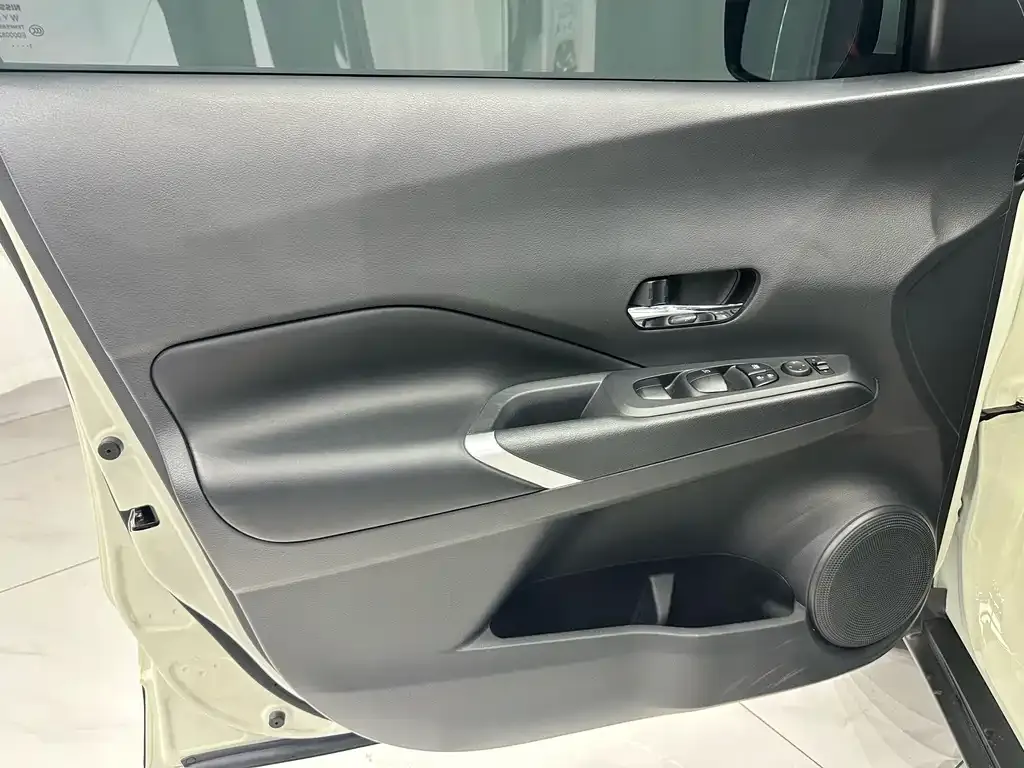 Nissan Kicks — фото 10