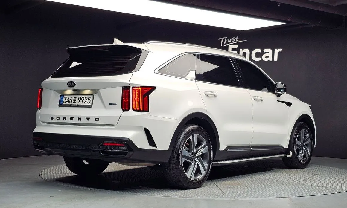 Kia Sorento — фото 4