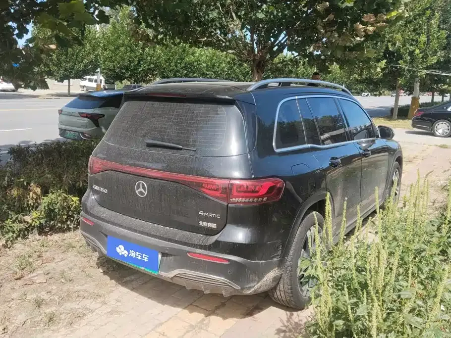 Mercedes-Benz EQB — фото 10