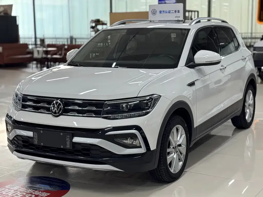 Volkswagen T-Cross — фото 1
