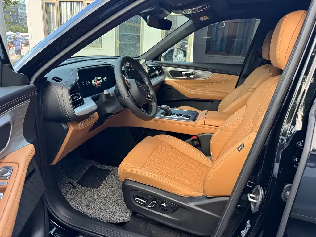 GAC Motor Trumpchi GS8 — фото 8