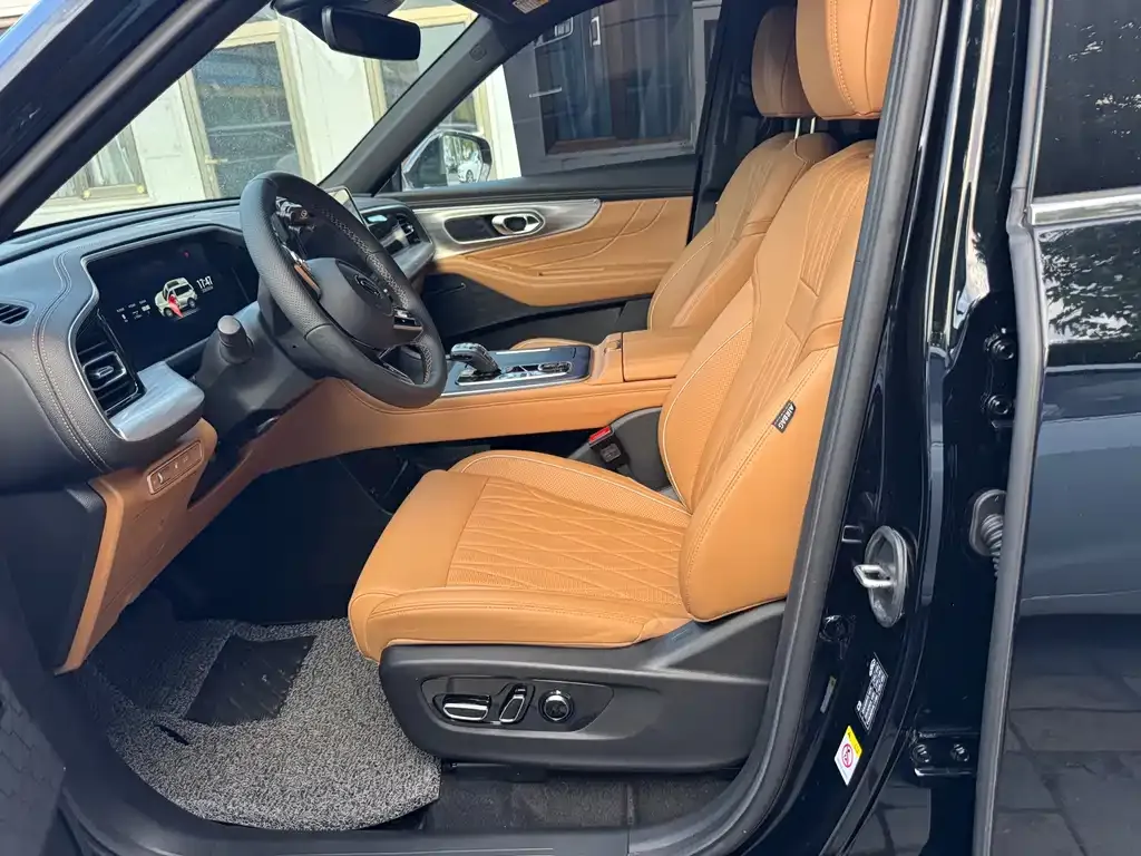 GAC Motor Trumpchi GS8 — фото 2