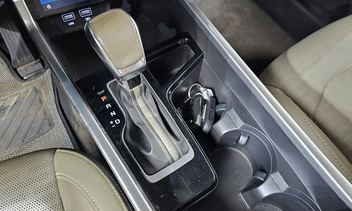 KG Mobility (Ssangyong) Torres — фото 10