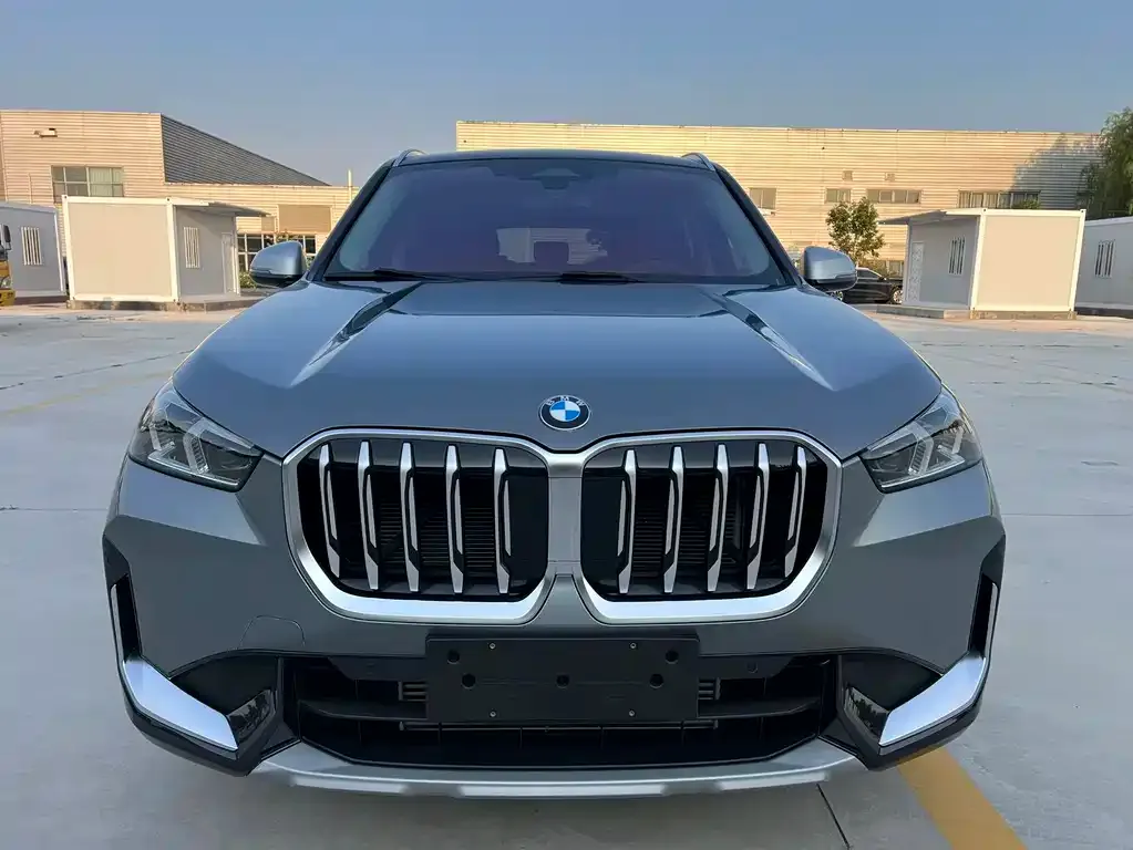 BMW X1 — фото 3