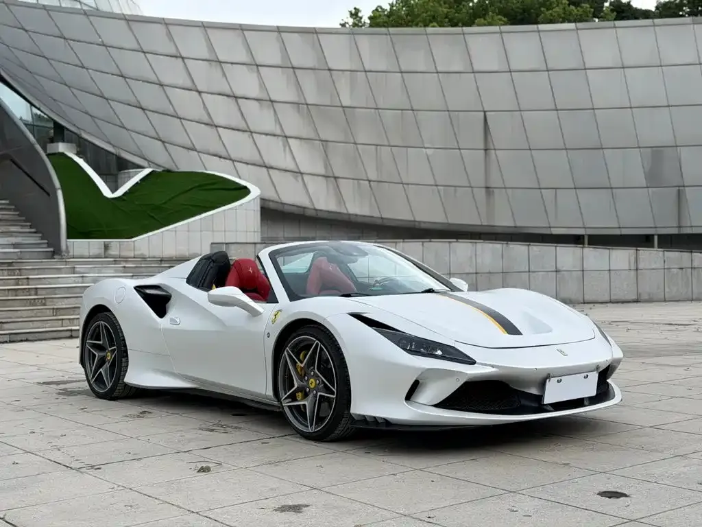 Ferrari F8 — фото 6