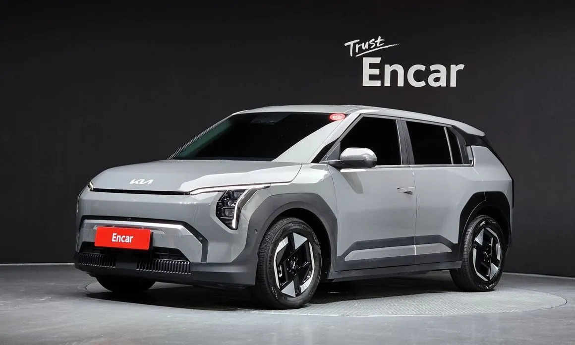 Kia EV3 — фото 1