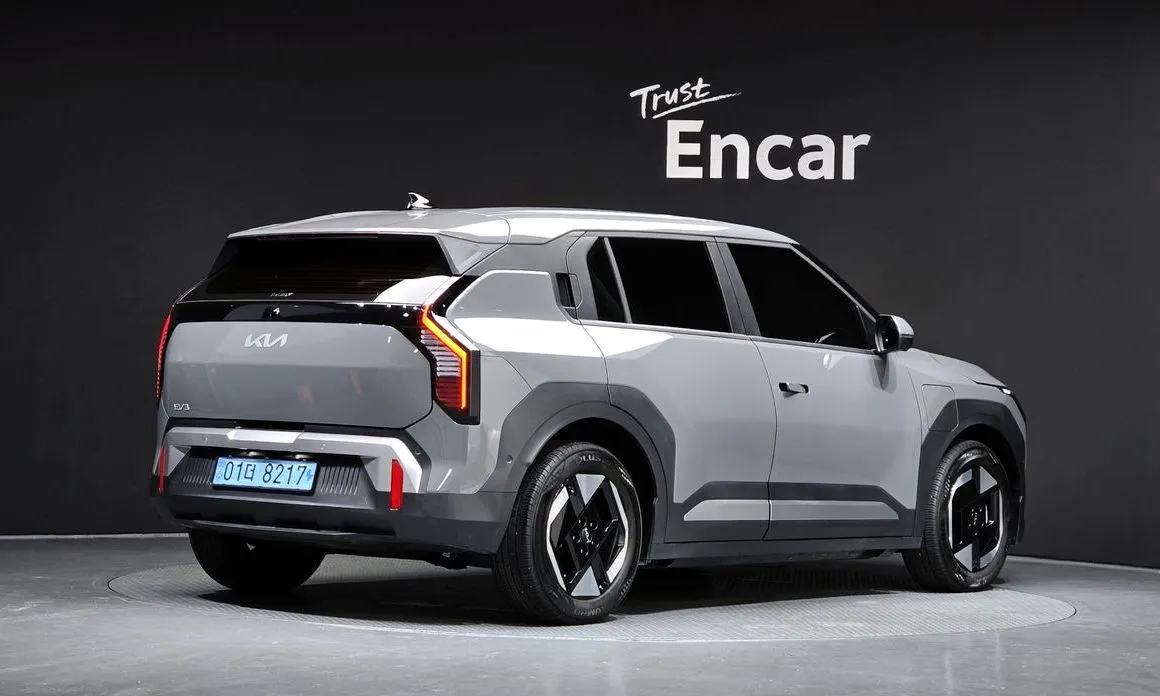 Kia EV3 — фото 3
