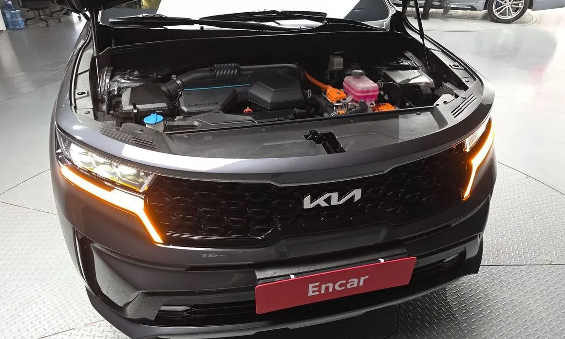 Kia Sorento — фото 8