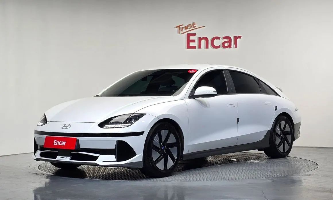 Hyundai Ioniq6 — фото 1