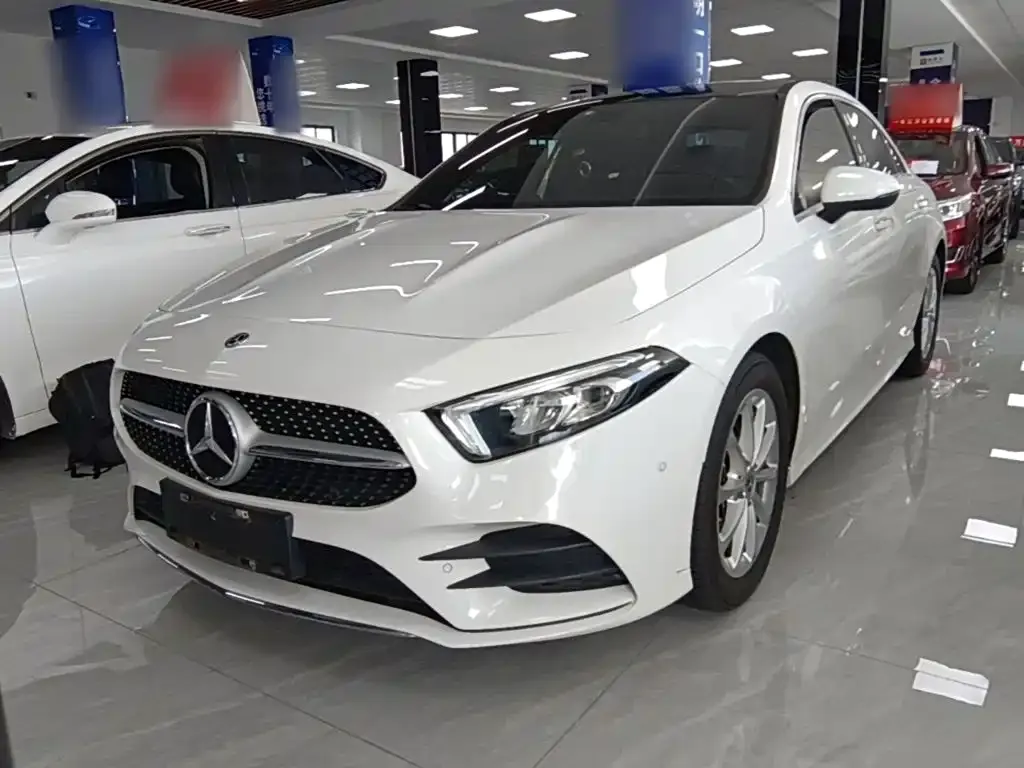 Mercedes-Benz A-Class — фото 10