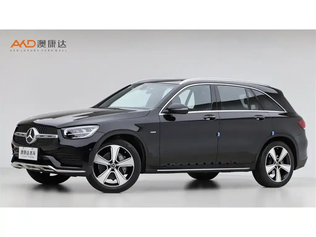 Mercedes-Benz GLC — фото 1