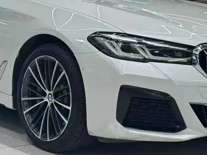 BMW 5 Series — фото 2