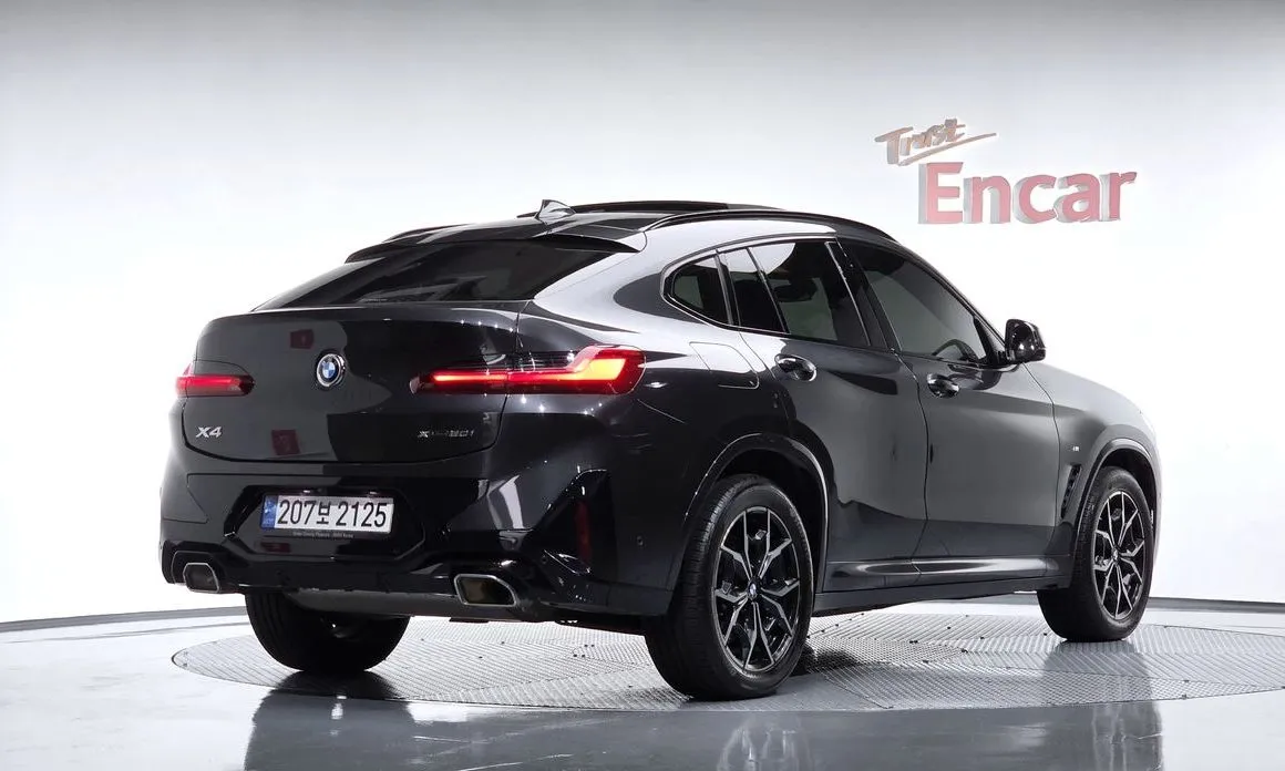BMW X4 — фото 4