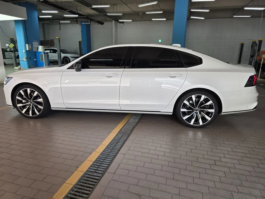 Volvo S90 — фото 2