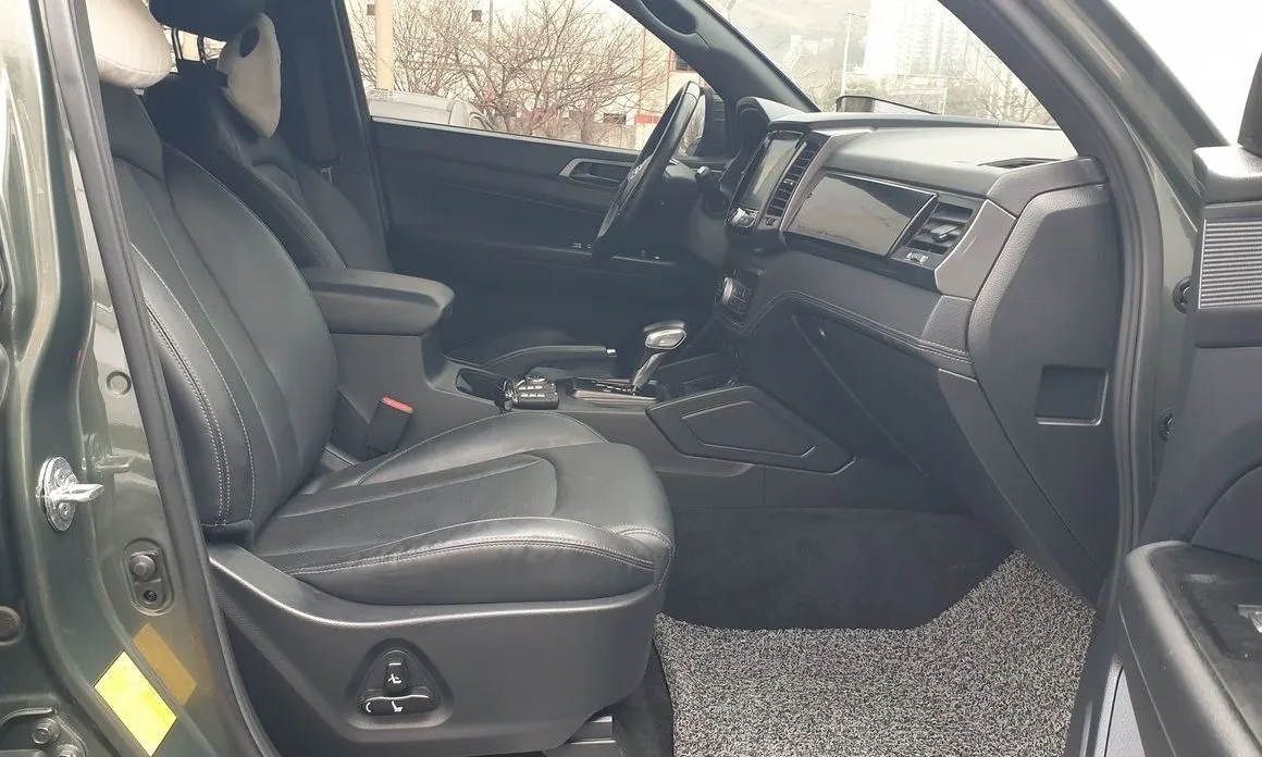 KG Mobility (Ssangyong) Rexton — фото 4