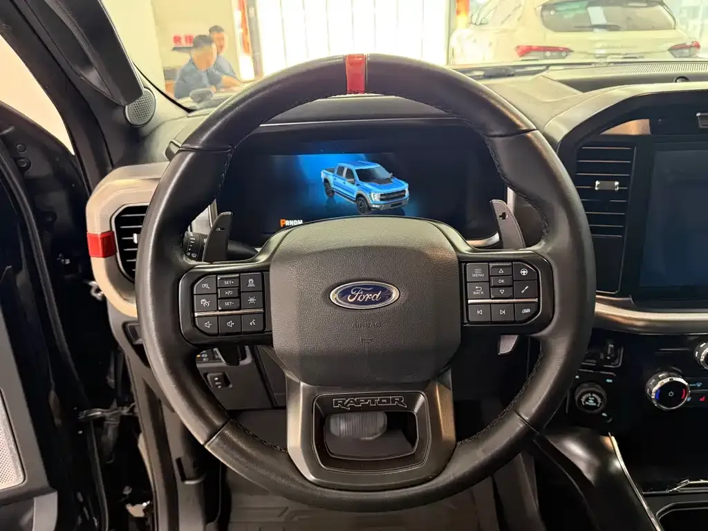 Ford F-150 Raptor — фото 9