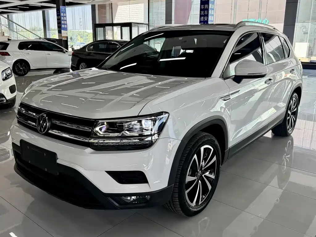 Volkswagen Tharu — фото 1