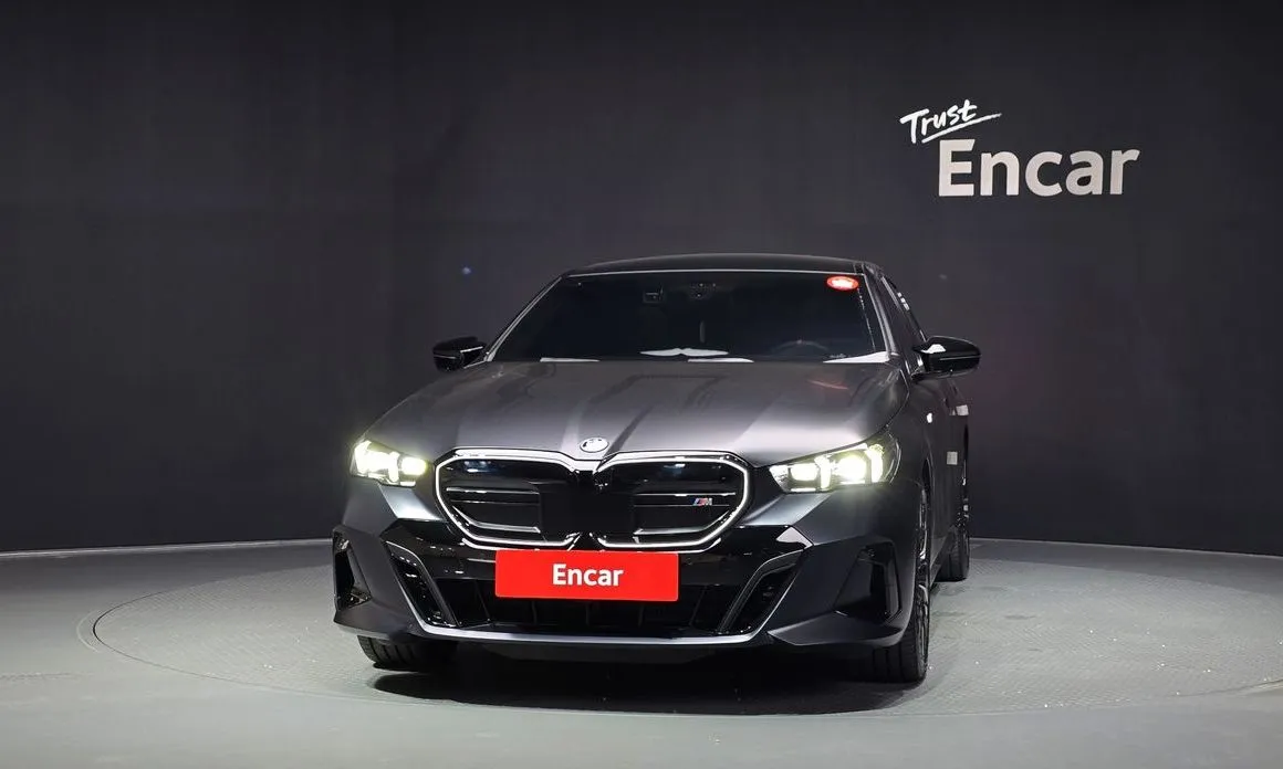 BMW i5 — фото 7