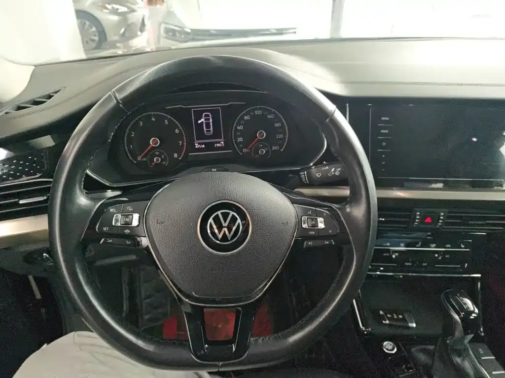 Volkswagen Passat — фото 8