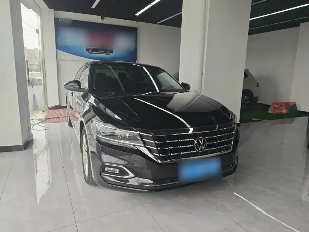 Volkswagen Passat — фото 3