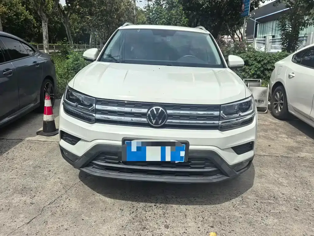 Volkswagen Tharu — фото 10