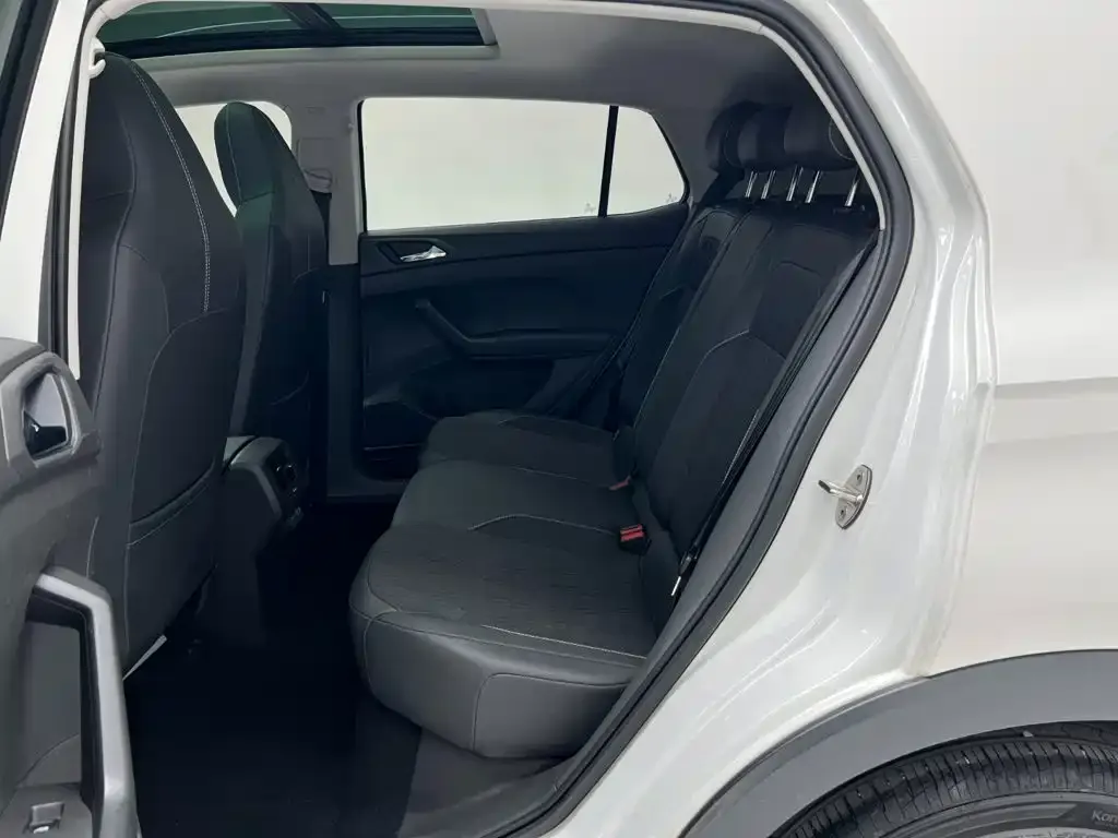 Volkswagen T-Cross — фото 3