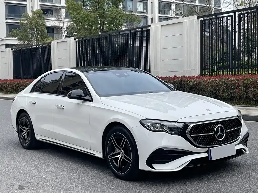 Mercedes-Benz E-Class (Import) — фото 5