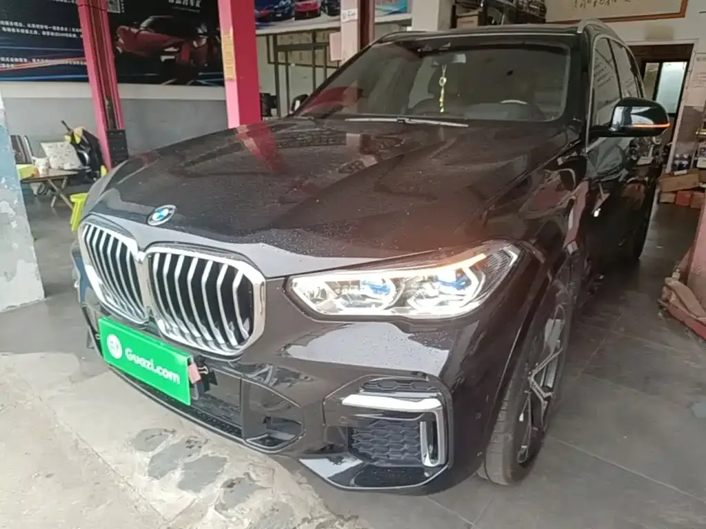 BMW X5 — фото 1