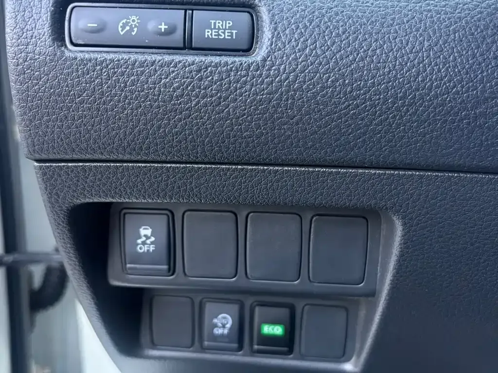 Nissan Qashqai — фото 10