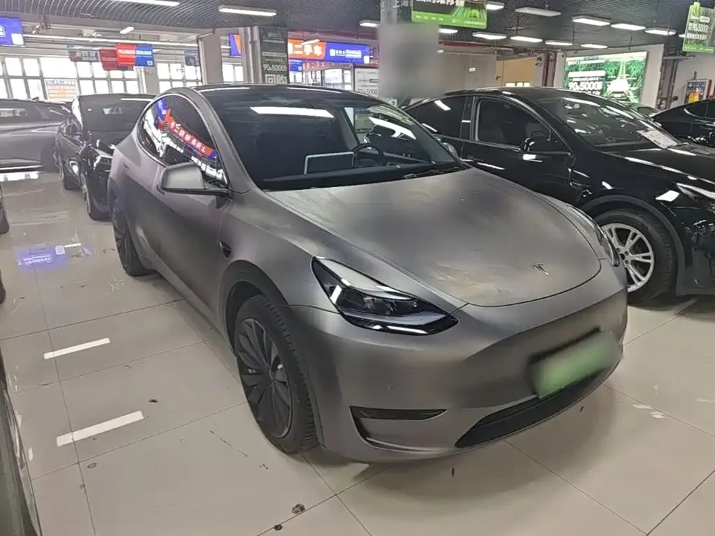 Tesla Model Y — фото 2